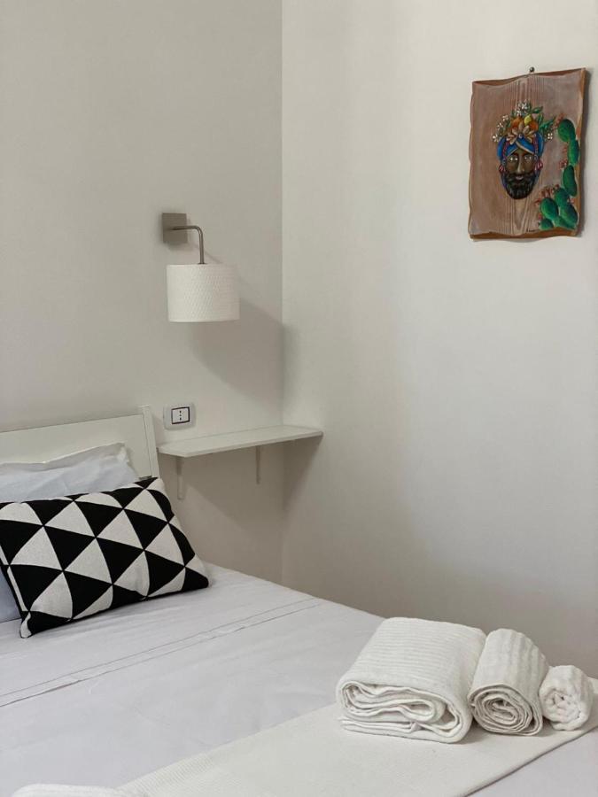 Shortlet I Mori Bed & Breakfast Brucoli Luaran gambar